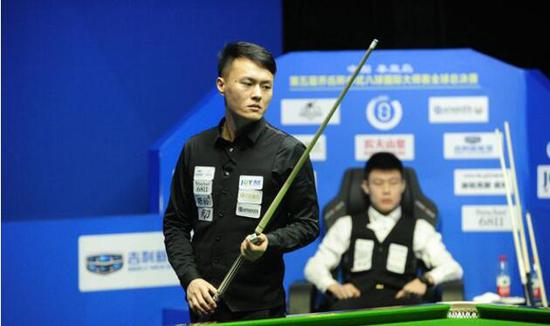 以及社交媒 以及社交媒